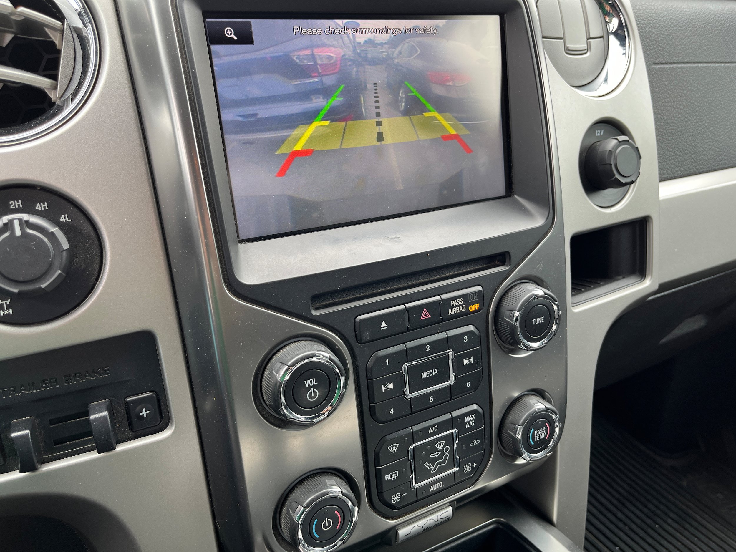 Used 2013 Ford F150 FX4 w/ Luxury Equipment Group AWD/4WD image 19