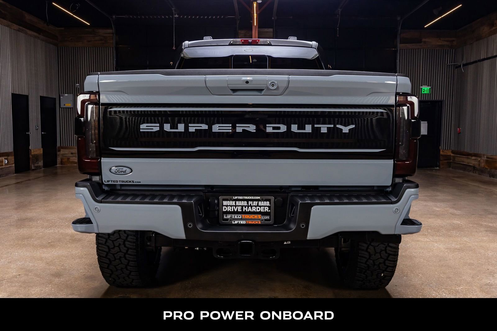 Used 2026 Ford F250 Platinum AWD/4WD image 8