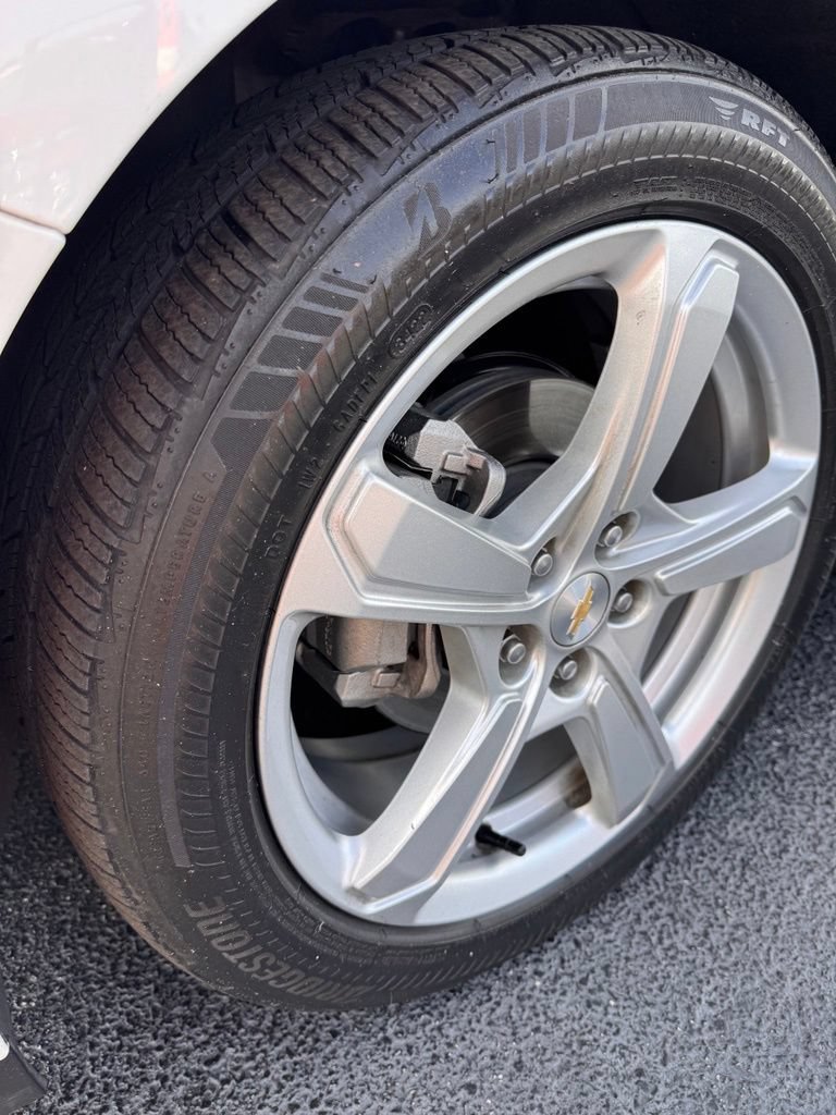 Used 2019 Chevrolet Volt LT w/ Comfort Package FWD image 26