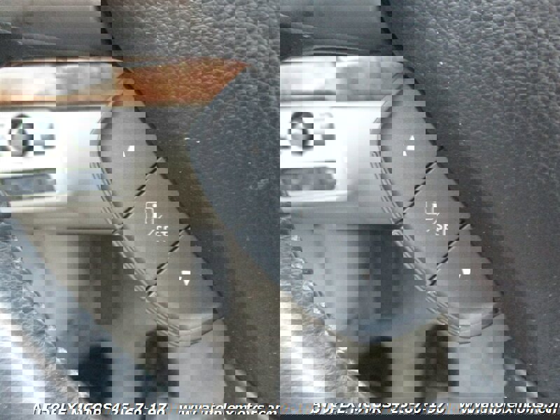 Used 2008 Subaru Outback 2.5XT Limited image 30