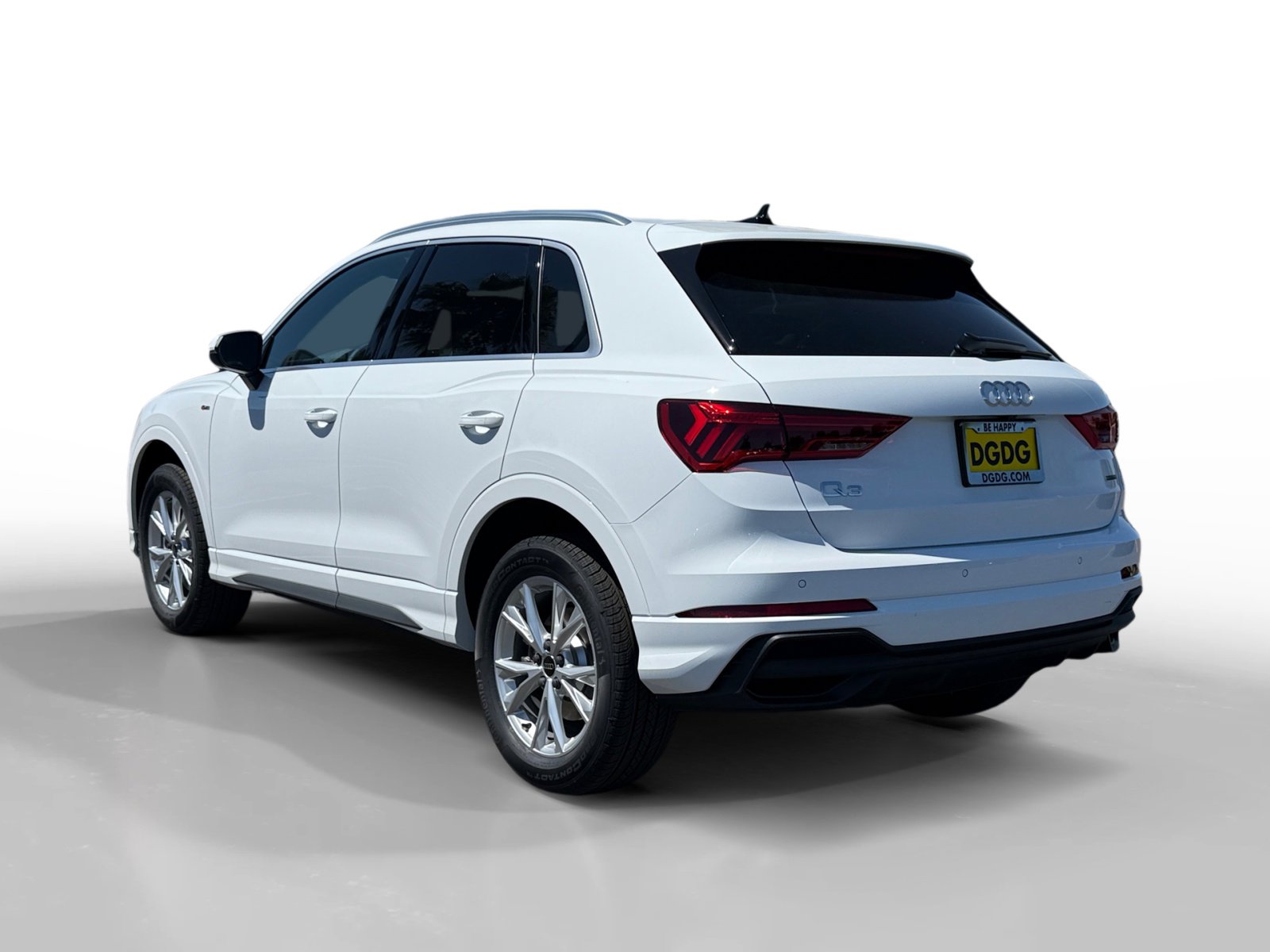 New 2025 Audi Q3 2.0T Premium image 3