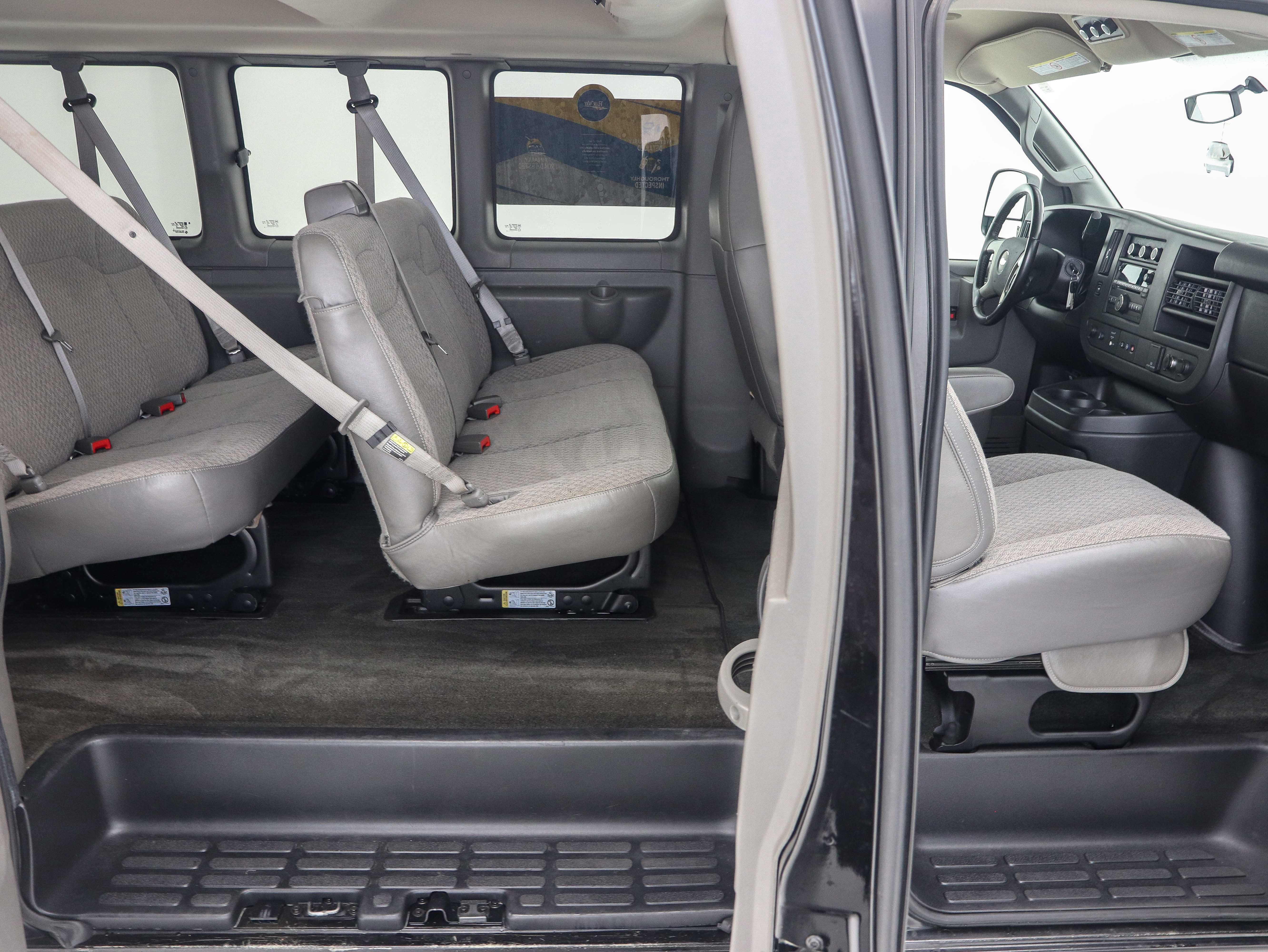 Used 2016 Chevrolet Express 2500 LS image 14
