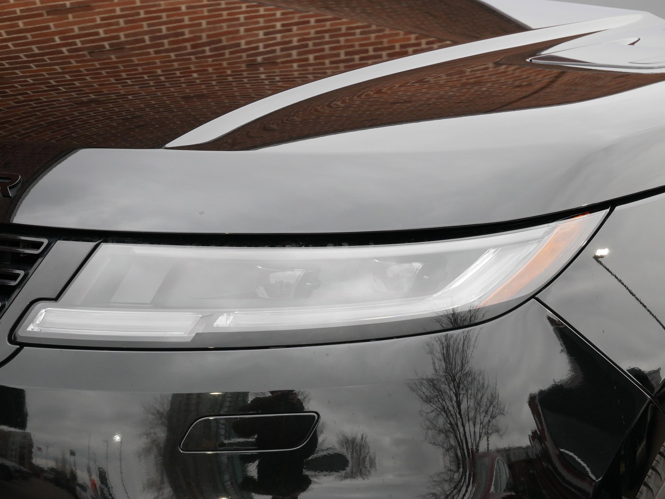 Used 2023 Land Rover Range Rover Sport SE image 5