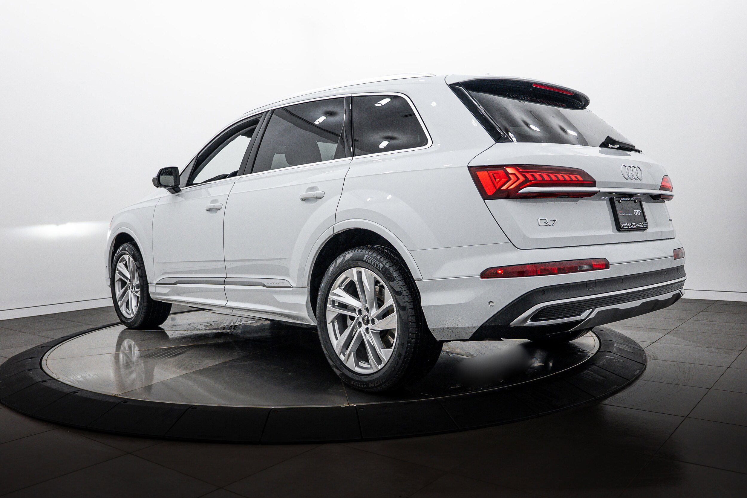 Certified 2023 Audi Q7 3.0T Premium Plus w/ Premium Plus Package AWD/4WD image 5