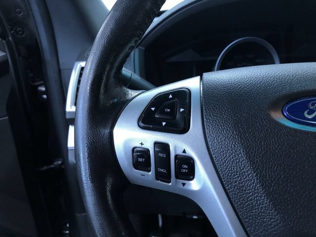 Used 2014 Ford Explorer XLT w/ Equipment Group 202A AWD/4WD image 27