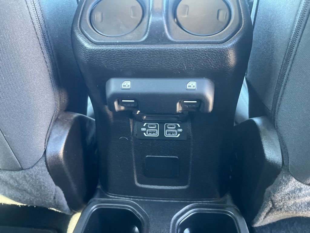 Used 2022 Jeep Gladiator Sport AWD/4WD image 39