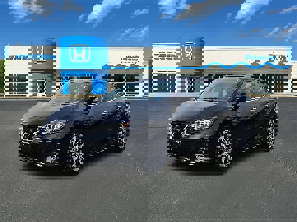 Used 2023 Nissan Maxima Platinum w/ Sport Mat Group