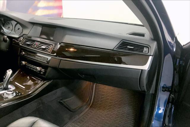 Used 2013 BMW 528i xDrive Sedan AWD/4WD image 21