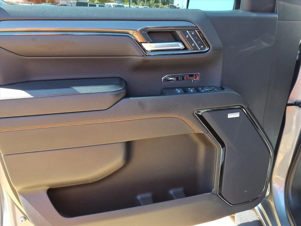 Used 2023 GMC Sierra 1500 AT4 w/ AT4 Premium Package image 15