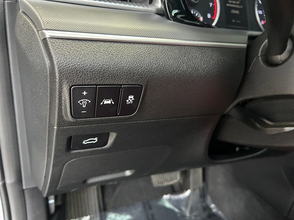 Used 2022 Kia K5 GT-Line w/ GT-Line FWD Premium Package image 21