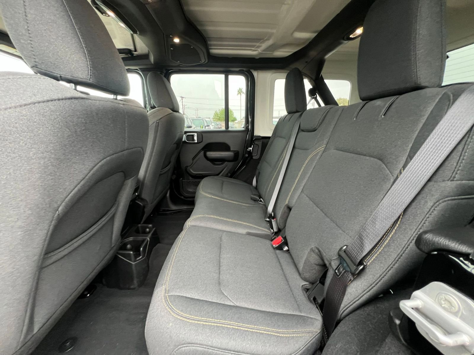 Used 2025 Jeep Wrangler Sport S image 25