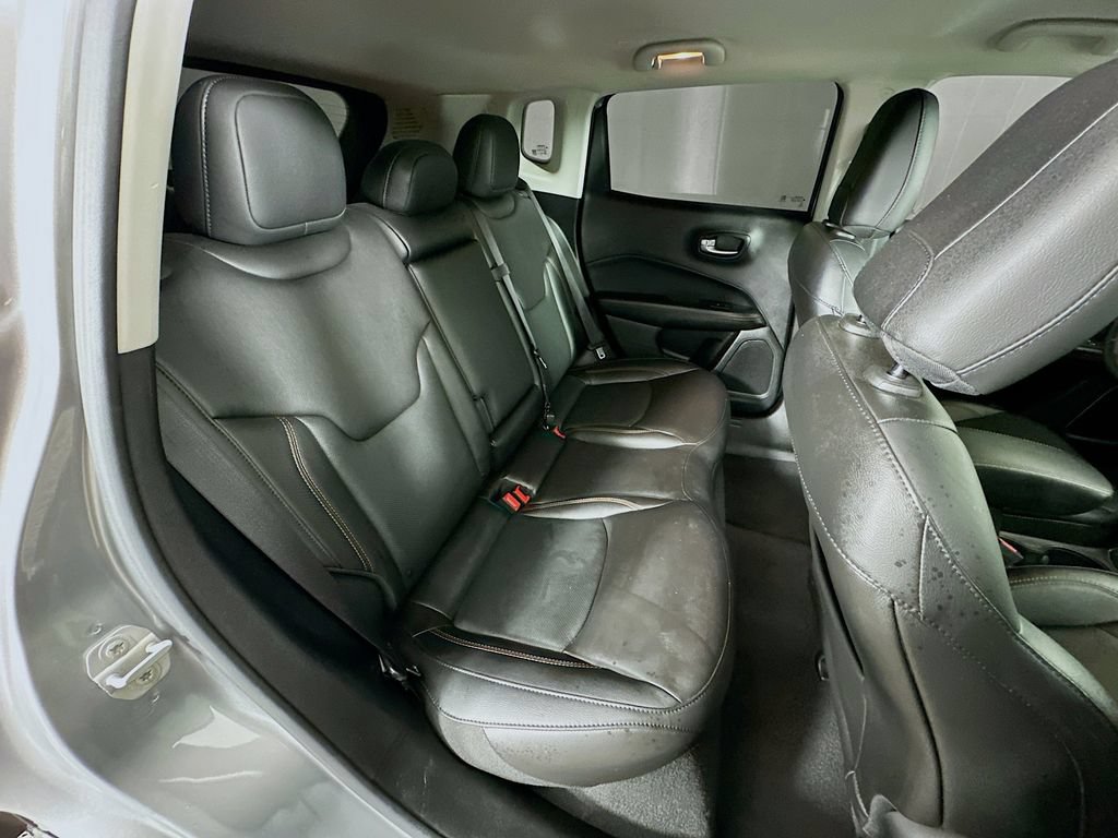 Certified 2021 Jeep Compass Limited AWD/4WD image 37