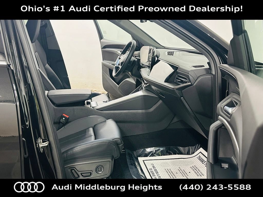 Certified 2025 Audi Q5 Premium Plus w/ Premium Plus AWD/4WD image 10