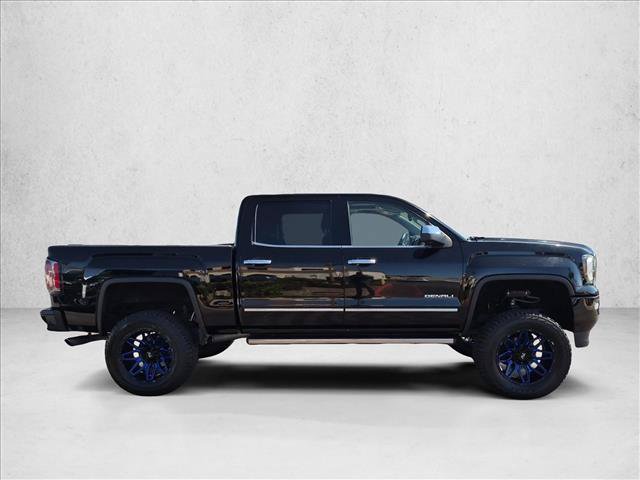 Used 2018 GMC Sierra 1500 Denali w/ Denali Ultimate Package AWD/4WD image 4