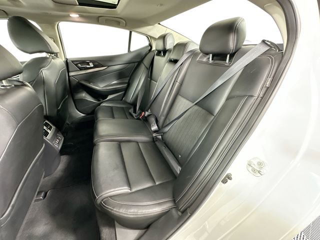 Used 2023 Nissan Maxima SL image 27