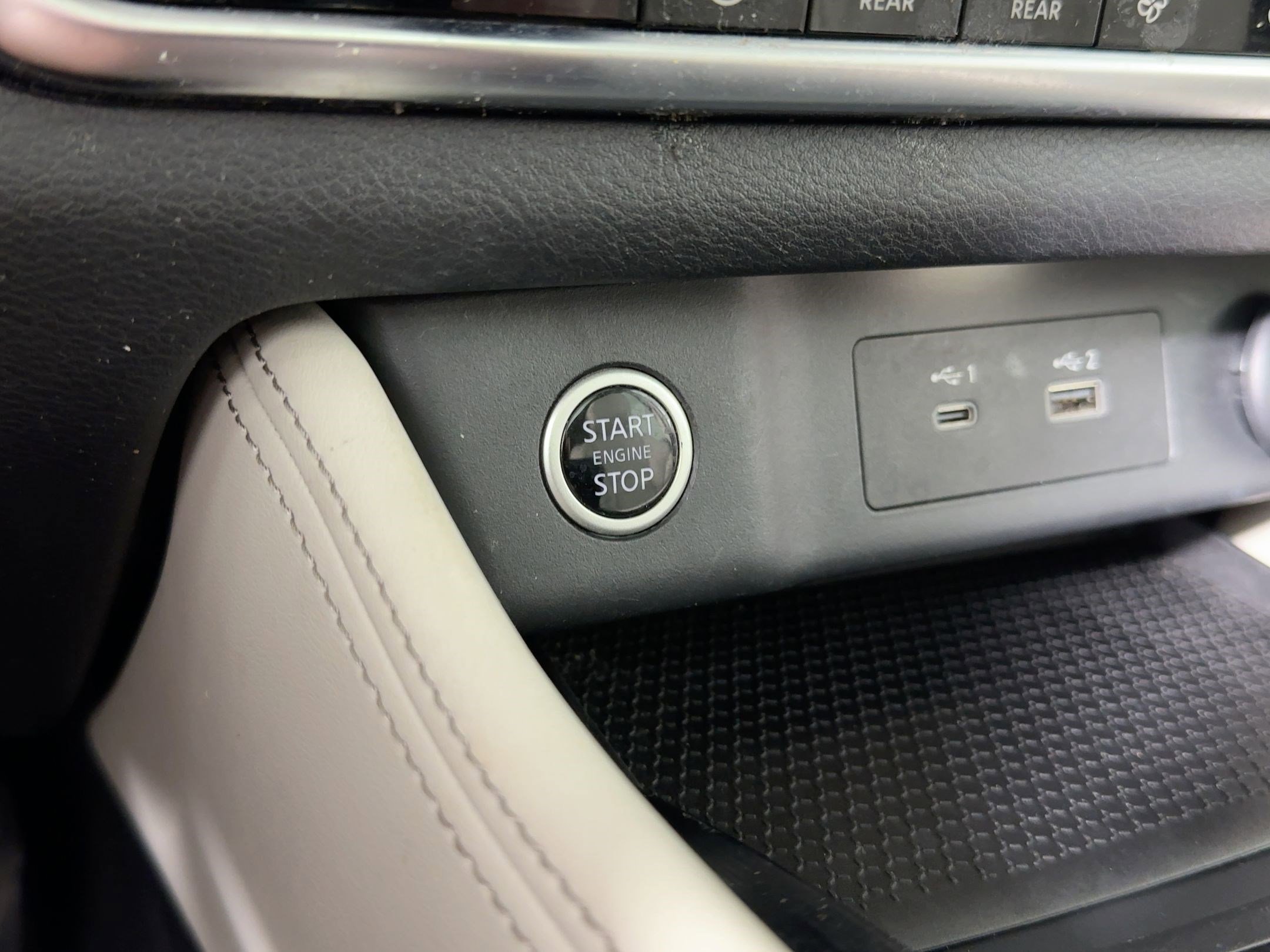 Used 2021 Nissan Rogue SL w/ Premium Package image 27