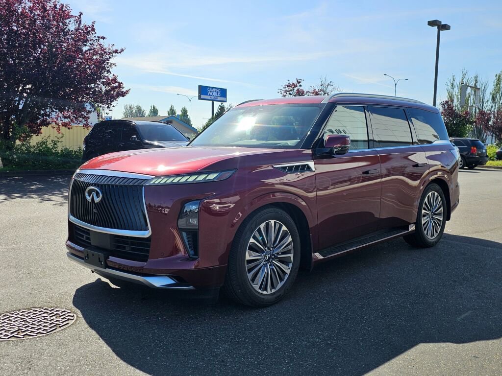 Used 2025 INFINITI QX80 Sensory w/ Premium Cargo Package AWD/4WD image 3