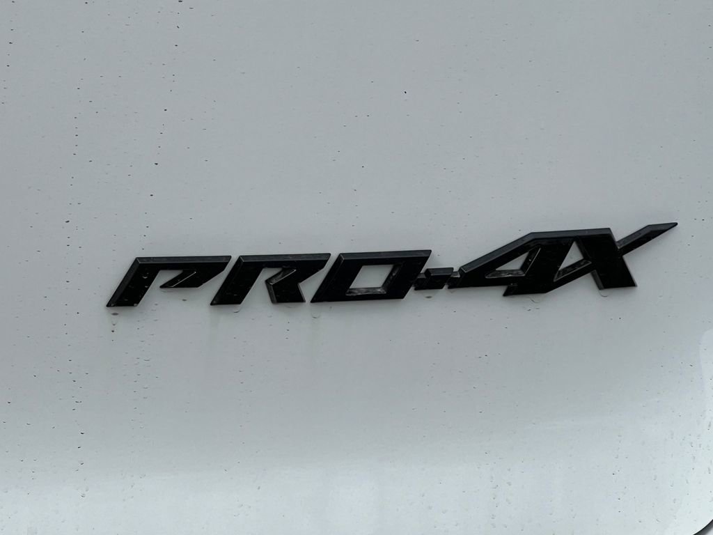 New 2026 Nissan Armada PRO-4X w/ Captain's Chari Seat Package image 2