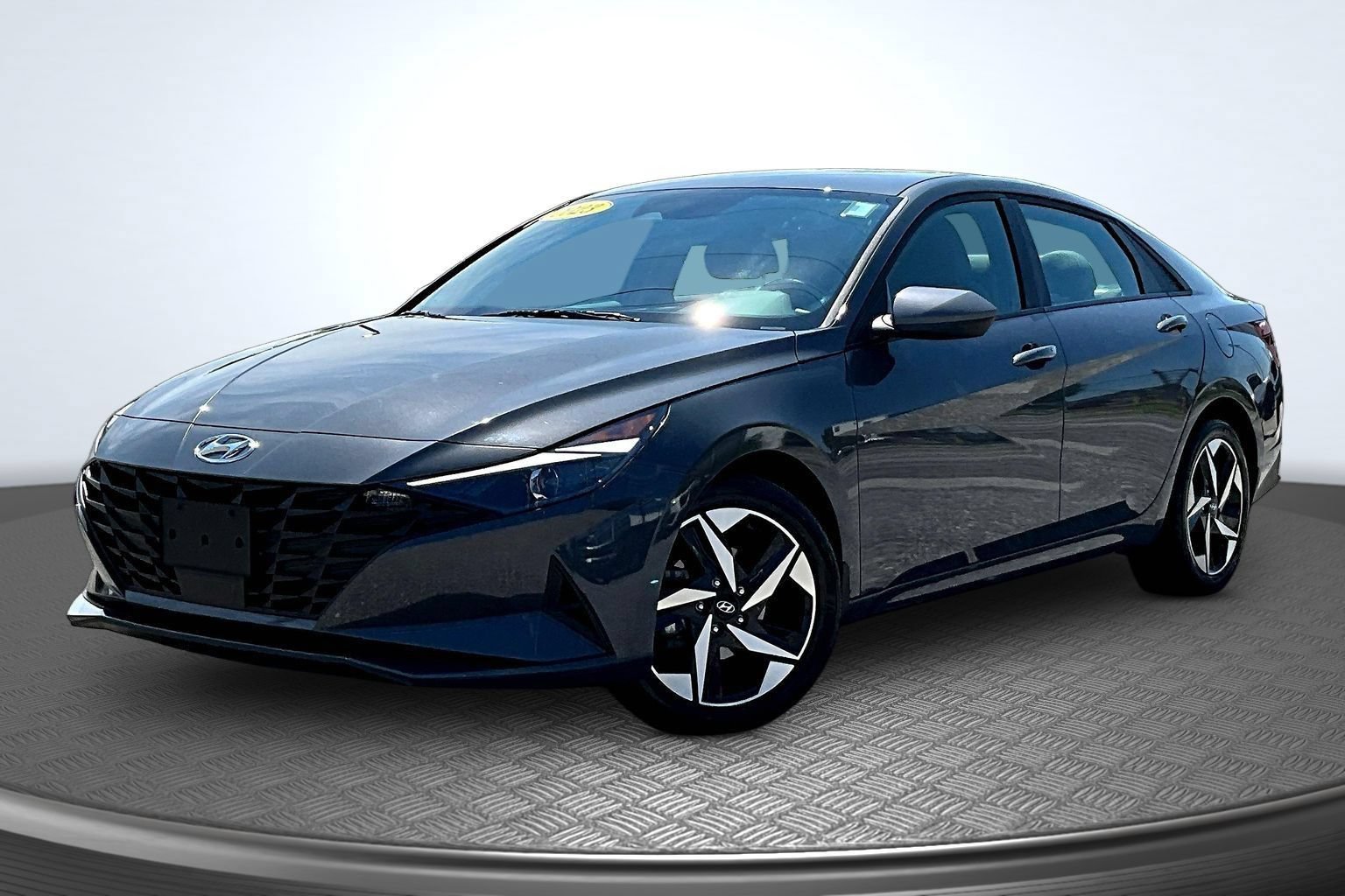 Used 2023 Hyundai Elantra SEL w/ Convenience Package