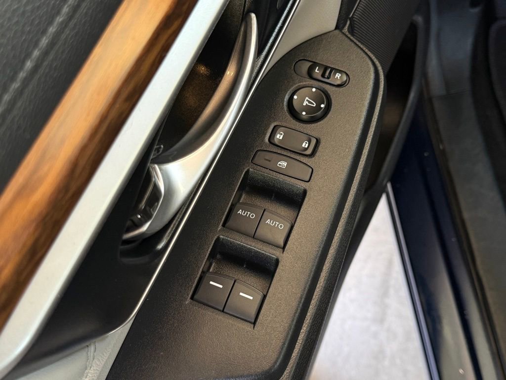 Used 2021 Honda CR-V EX-L image 28