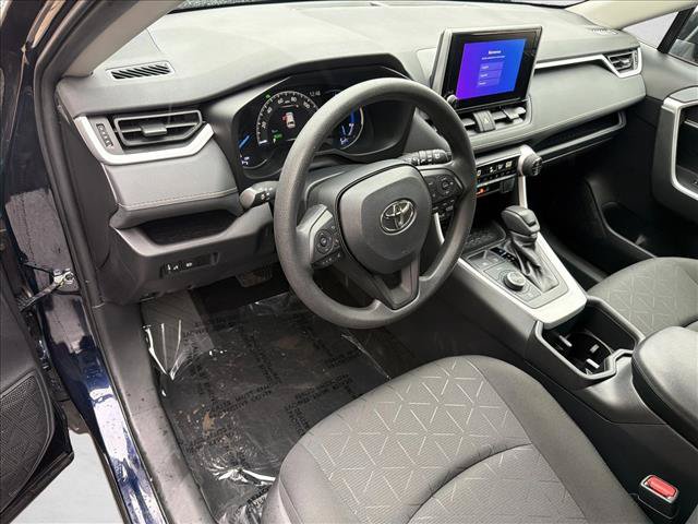 Used 2024 Toyota RAV4 XLE AWD/4WD image 13