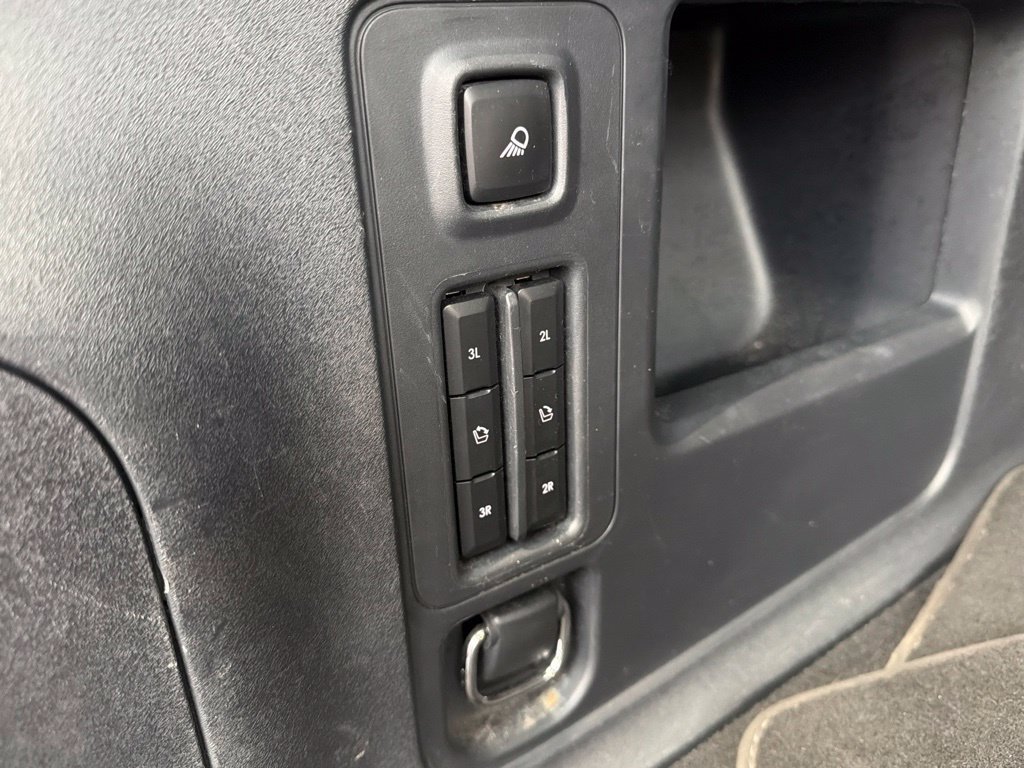 Used 2025 Lincoln Navigator L Reserve AWD/4WD image 30
