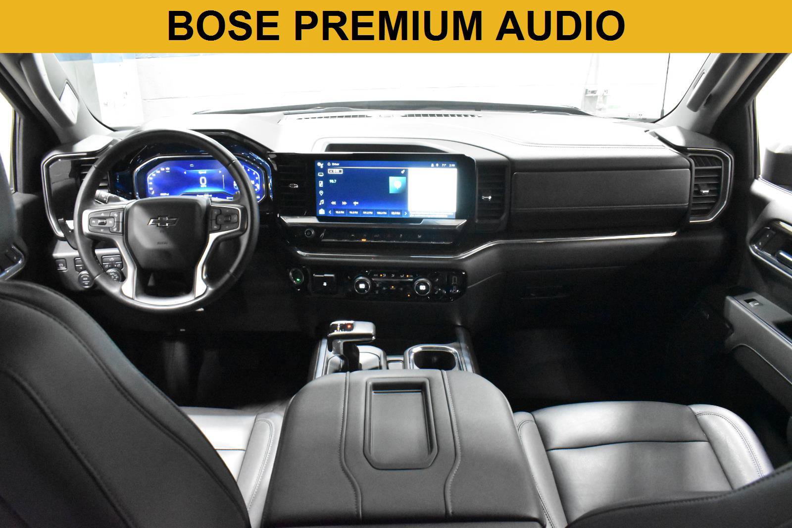 Used 2022 Chevrolet Silverado 1500 RST w/ All Star Edition Plus image 2