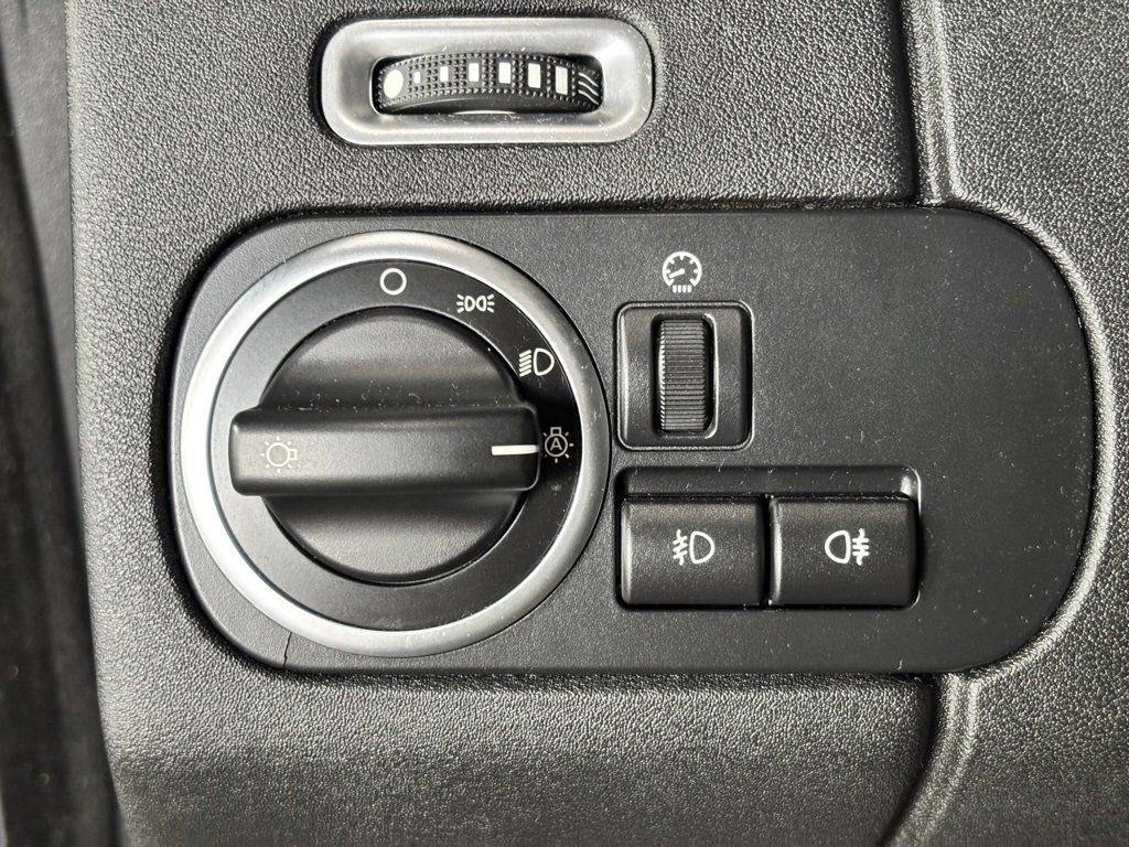 Used 2015 Land Rover LR4 HSE LUX image 12