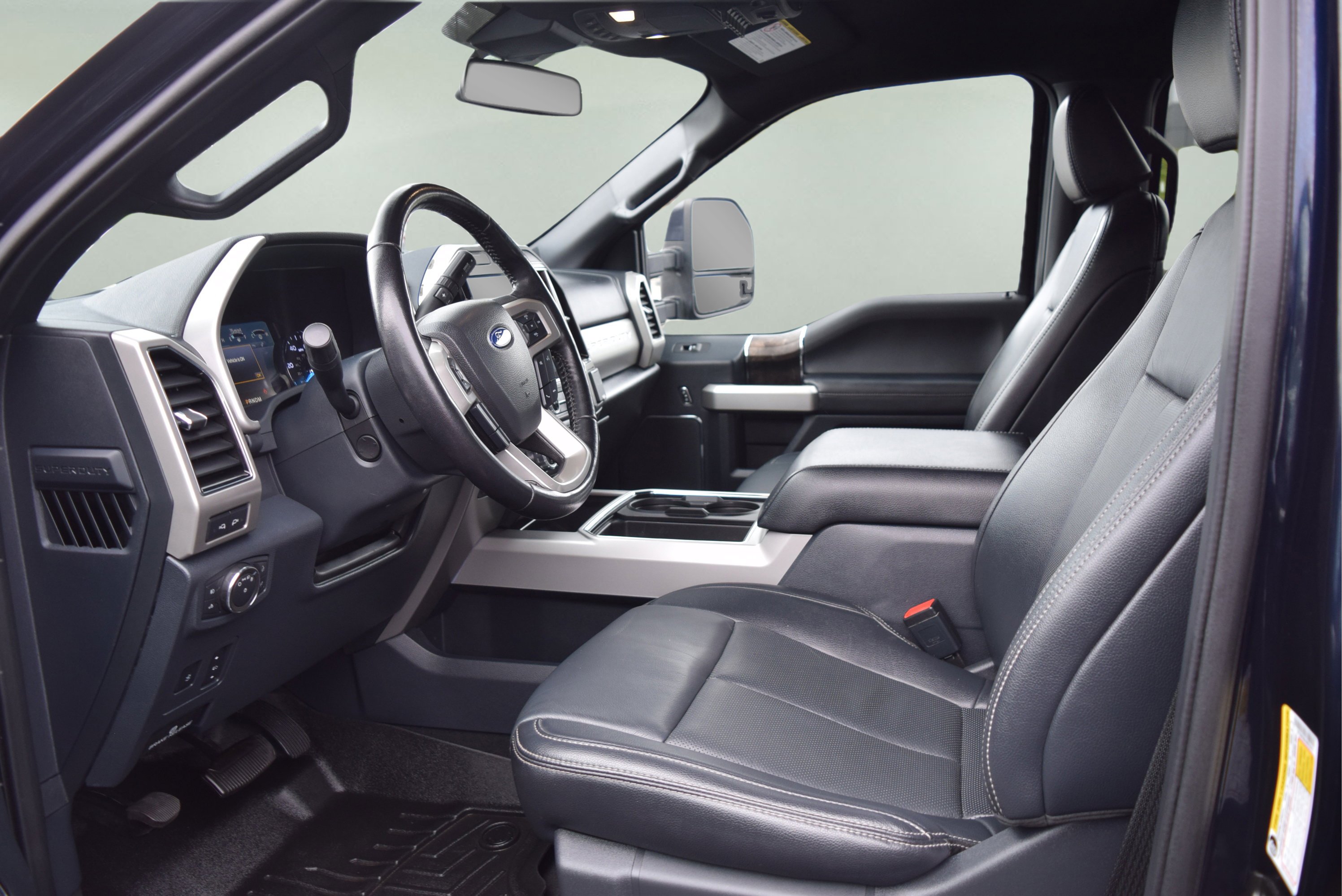 Used 2022 Ford F350 Lariat w/ Lariat Ultimate Package AWD/4WD image 10