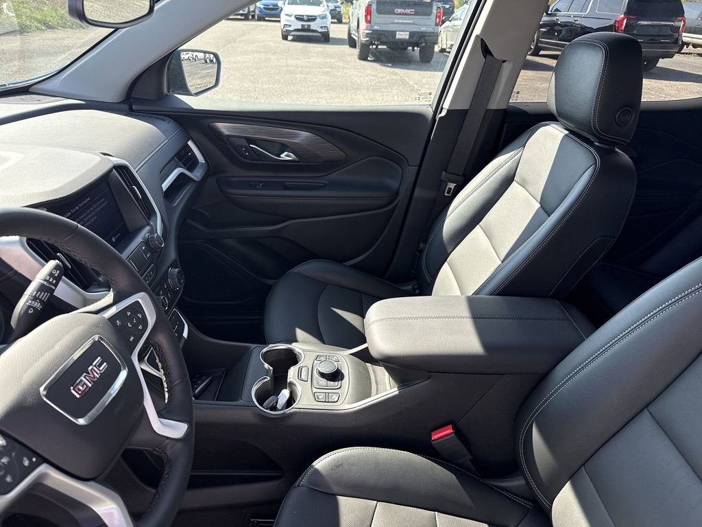 Certified 2024 GMC Terrain SLT w/ Tech Package image 26