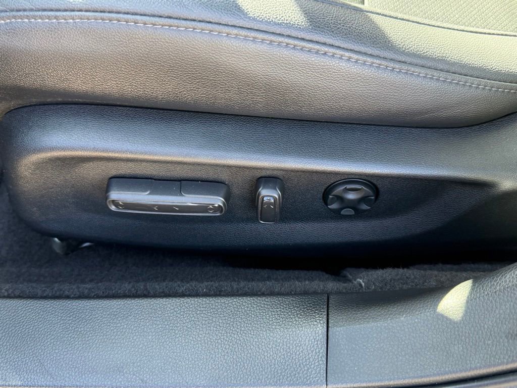 Used 2021 Honda Accord Touring image 26