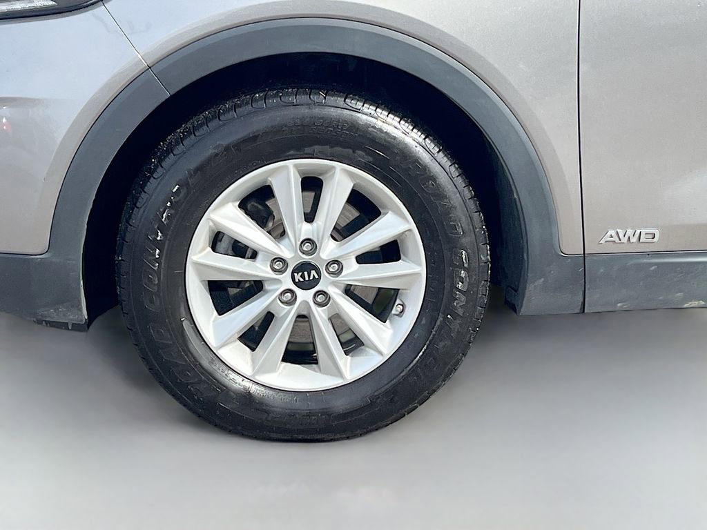 Used 2019 Kia Sorento LX w/ LX Convenience Package image 30
