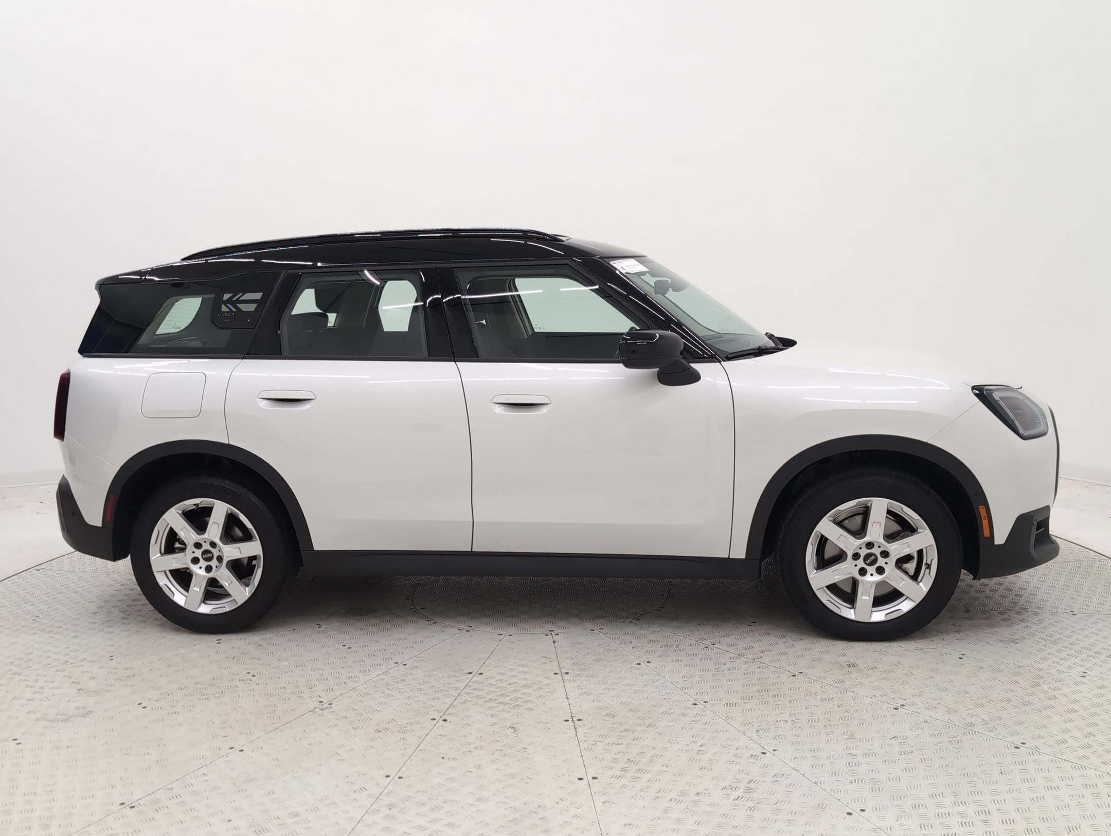 Used 2025 MINI Cooper Countryman S image 8