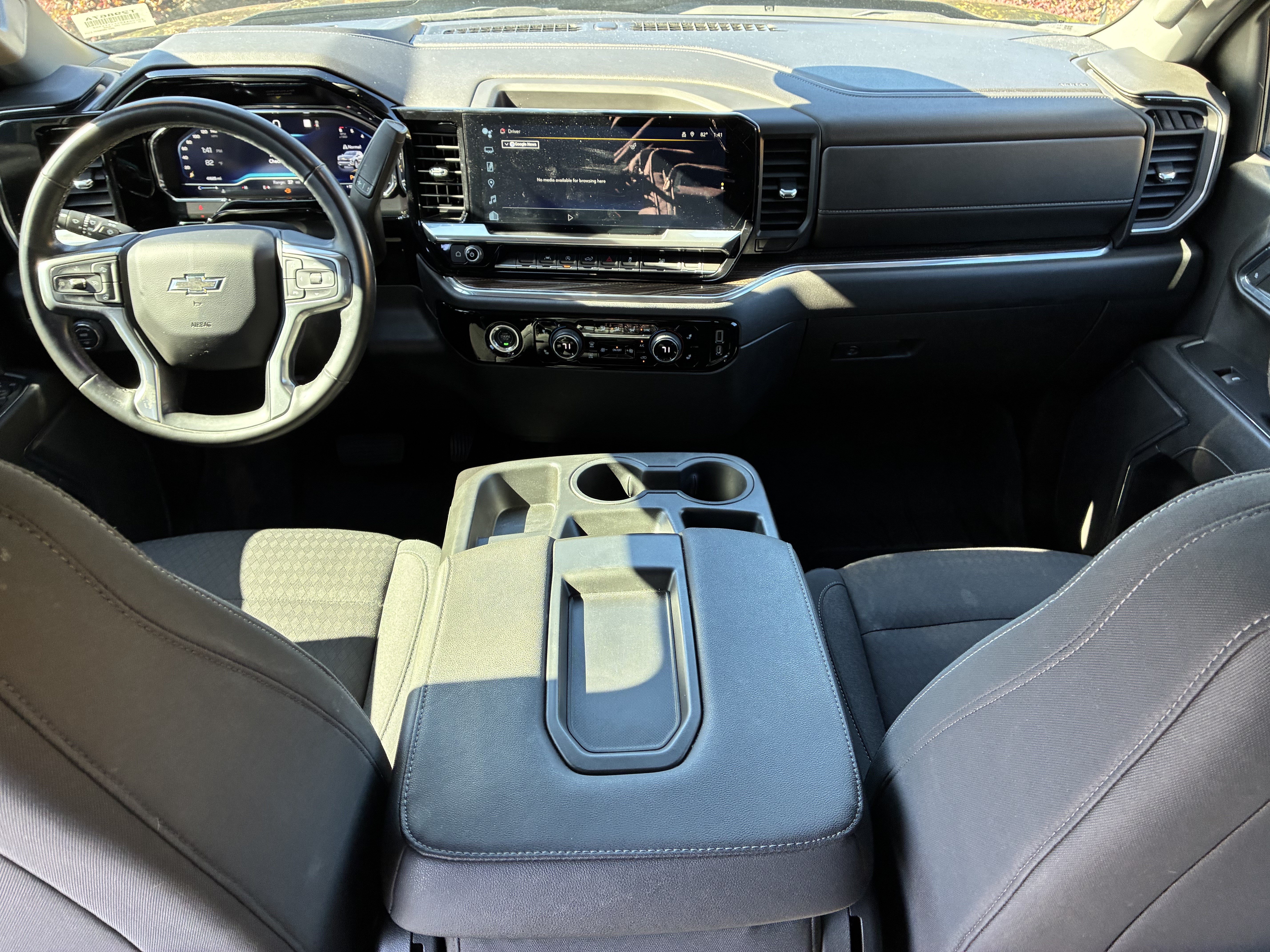 Used 2023 Chevrolet Silverado 1500 RST AWD/4WD image 19