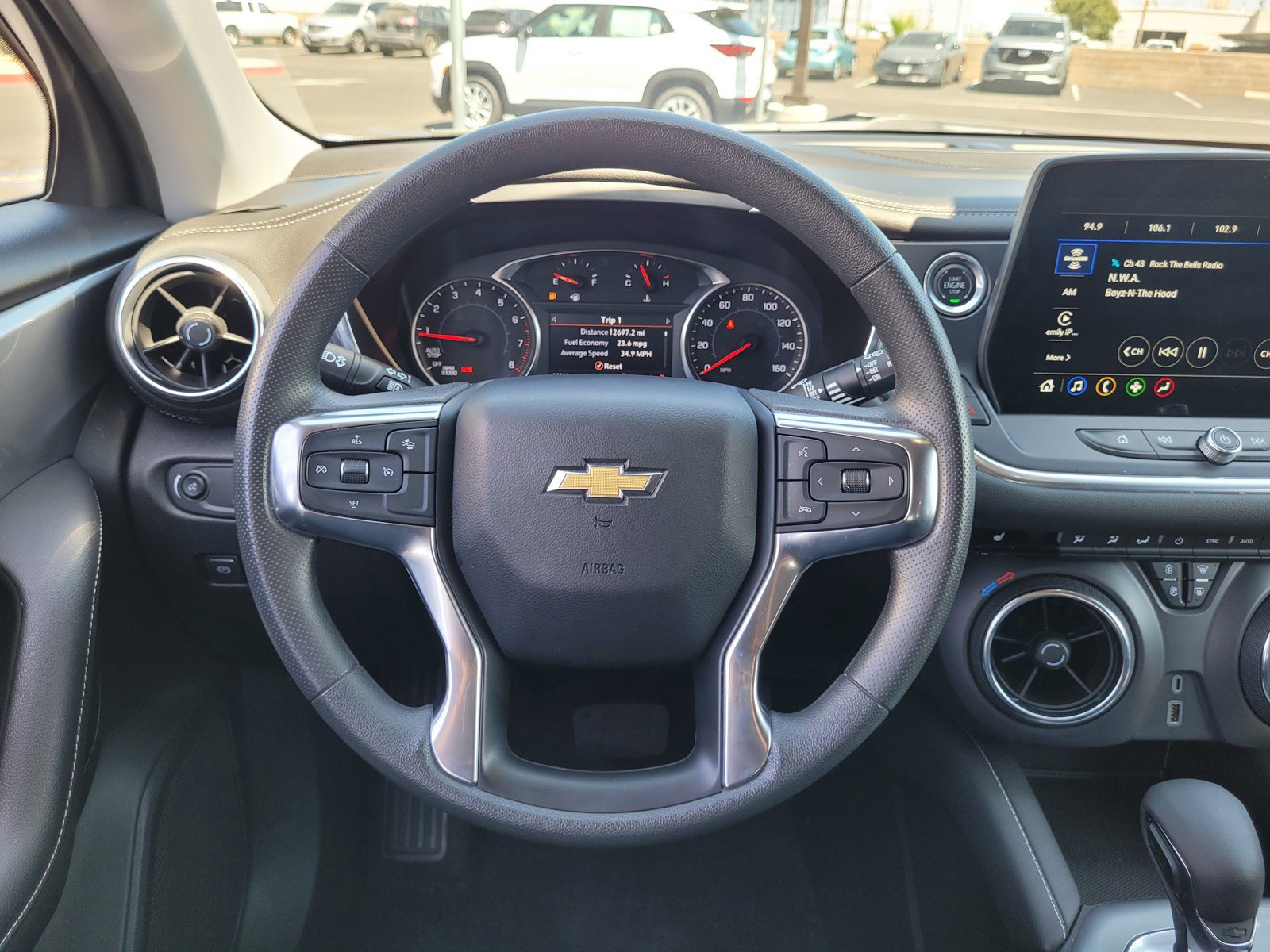 Used 2025 Chevrolet Blazer LT AWD/4WD image 17