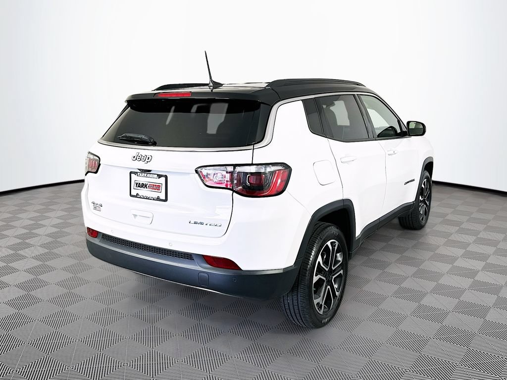 Used 2023 Jeep Compass Limited AWD/4WD image 11
