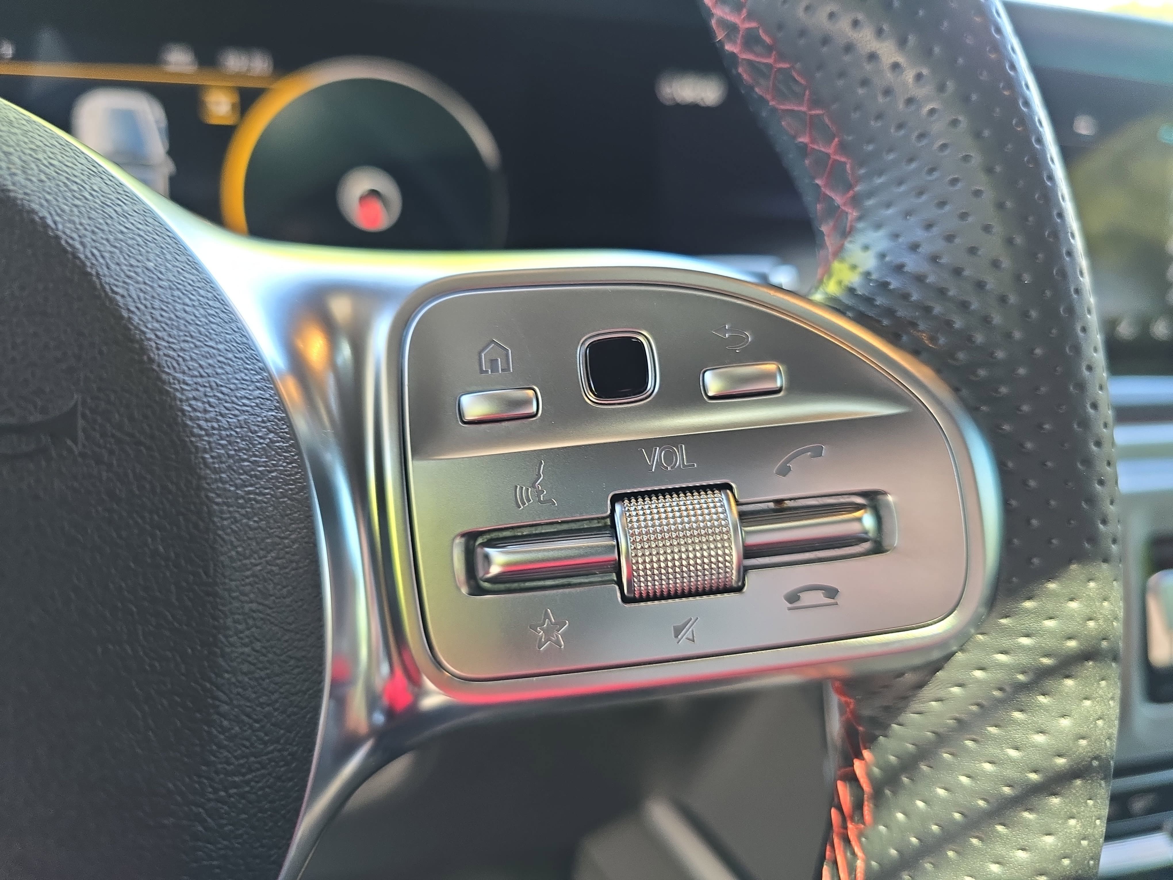 Used 2019 Mercedes-Benz G 550 image 17