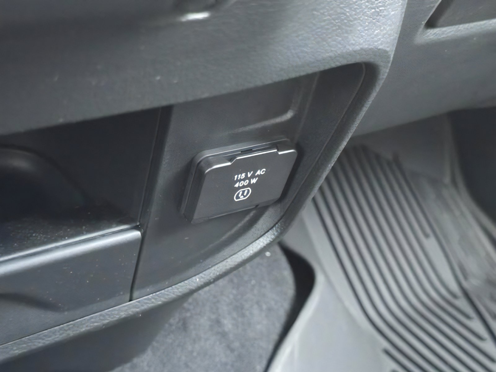 New 2026 RAM 2500 Tradesman AWD/4WD image 19