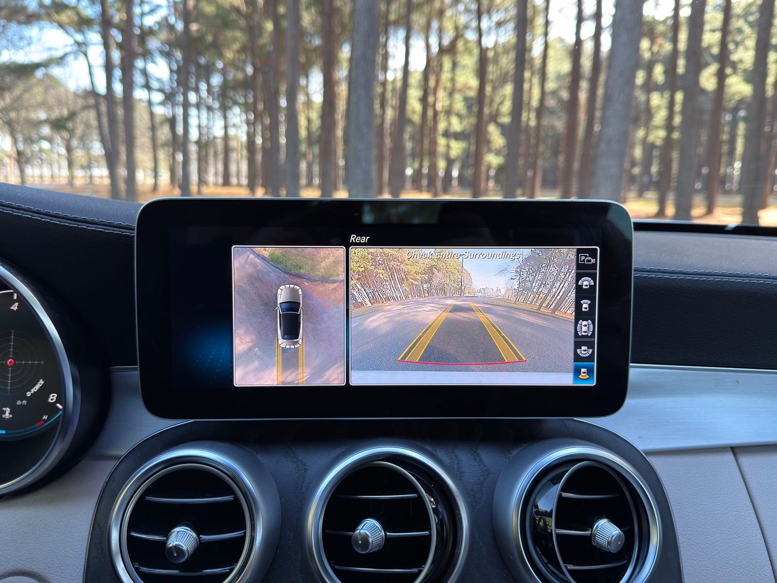 Used 2022 Mercedes-Benz C 300 Cabriolet image 3