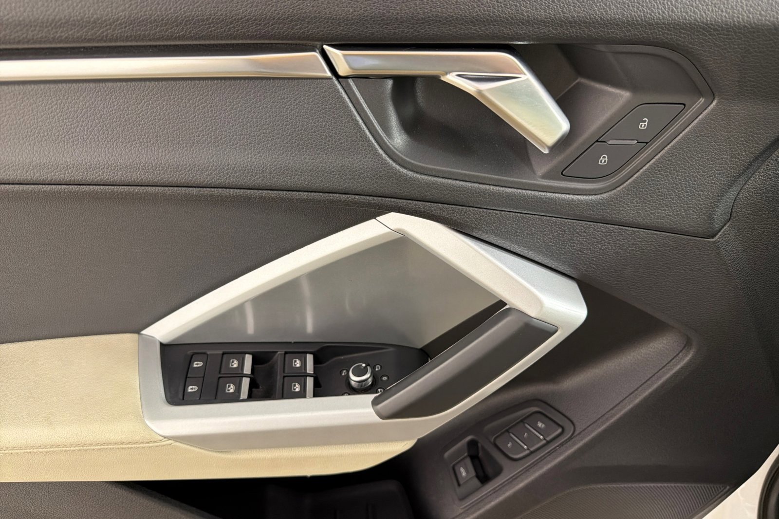 Used 2022 Audi Q3 2.0T Premium image 10