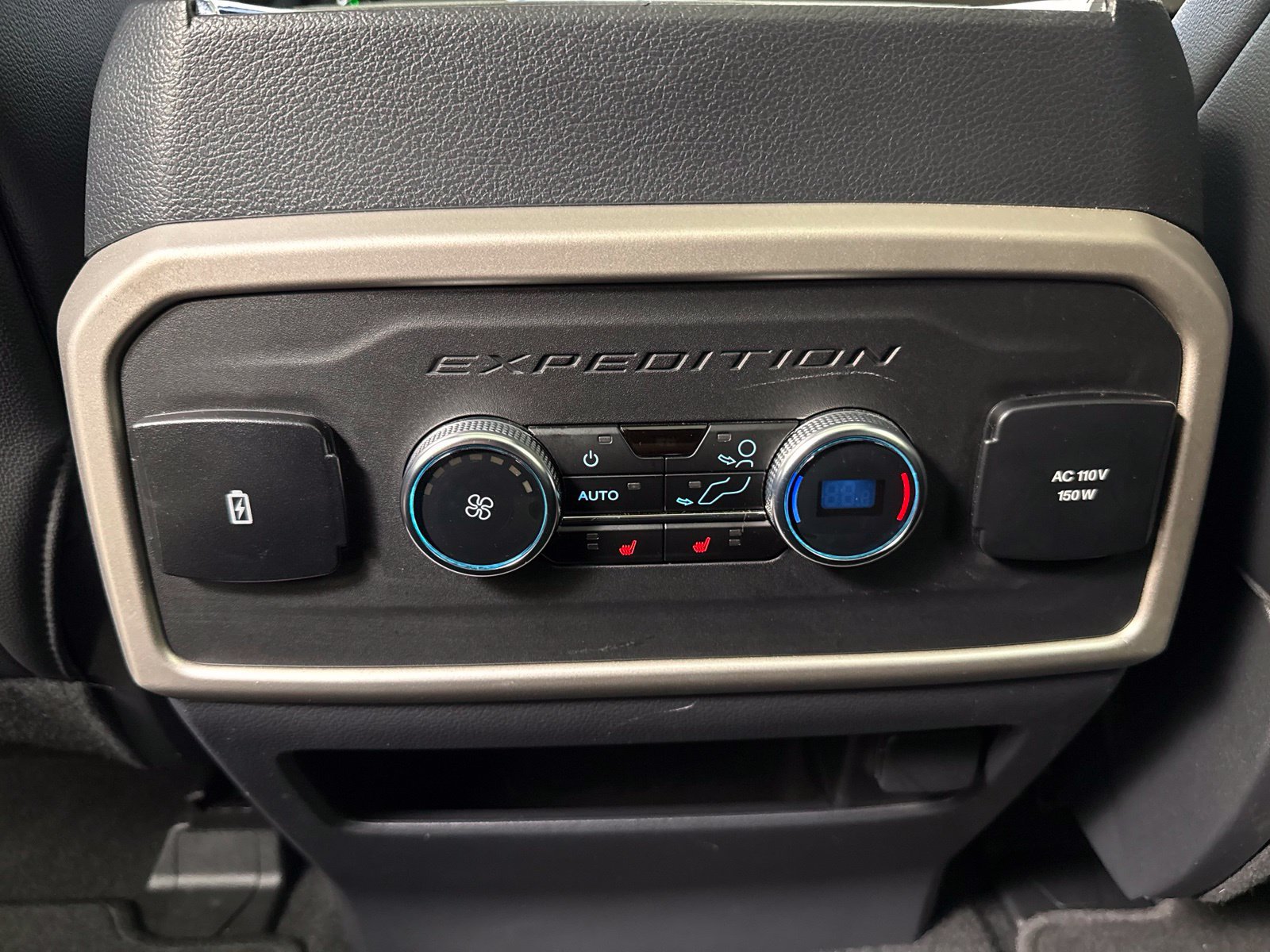 Used 2024 Ford Expedition Timberline AWD/4WD image 29