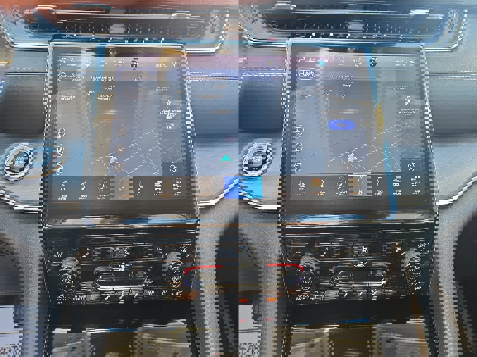 Used 2021 Jeep Grand Cherokee L Limited image 17