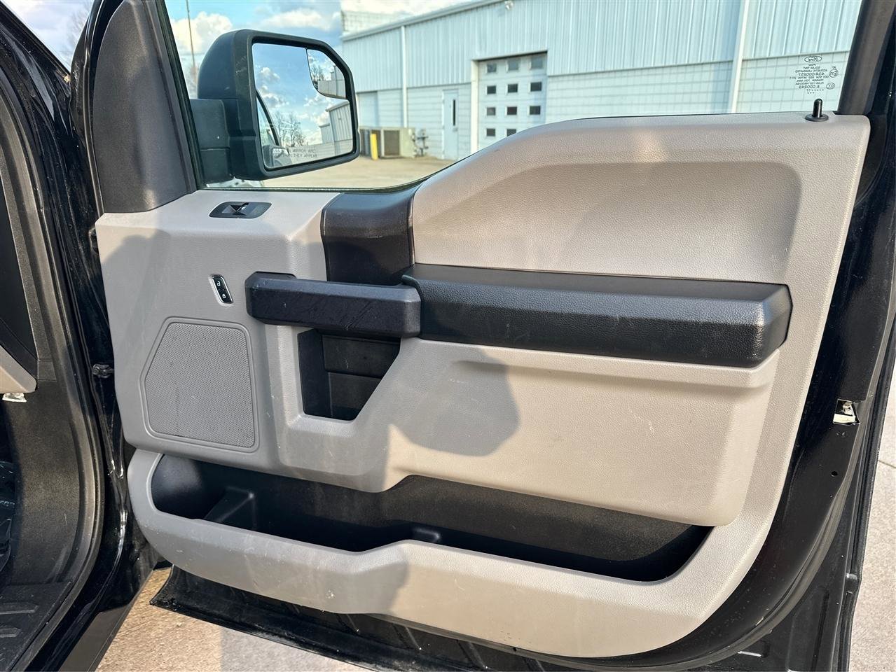 Used 2017 Ford F150 XL w/ XL Power Equipment Group AWD/4WD image 18
