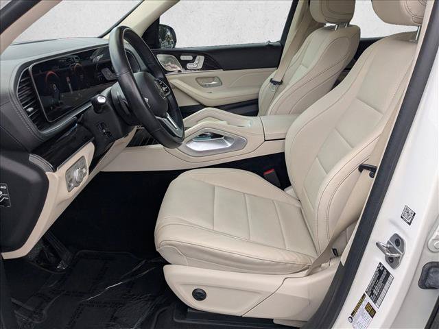 Used 2023 Mercedes-Benz GLS 450 4MATIC image 16