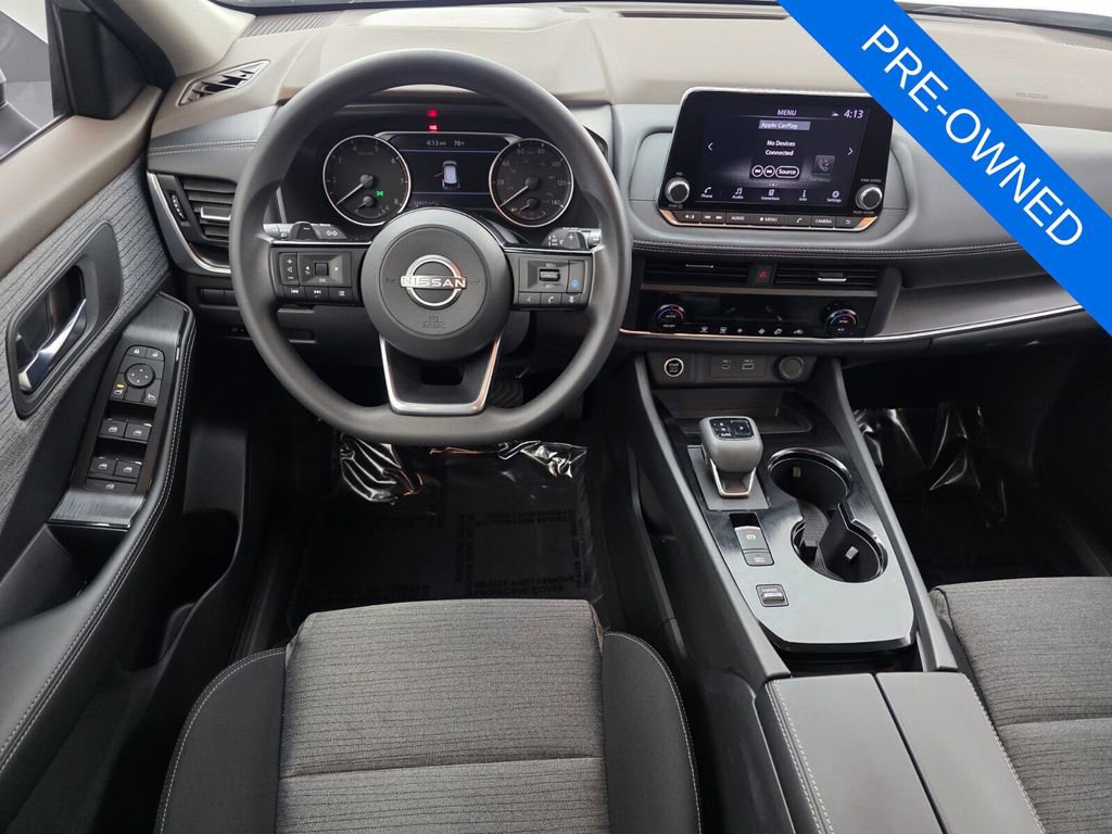 Used 2023 Nissan Rogue SV FWD image 12