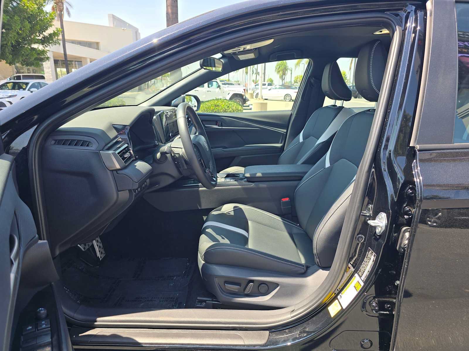 Certified 2026 Toyota Camry SE FWD image 21