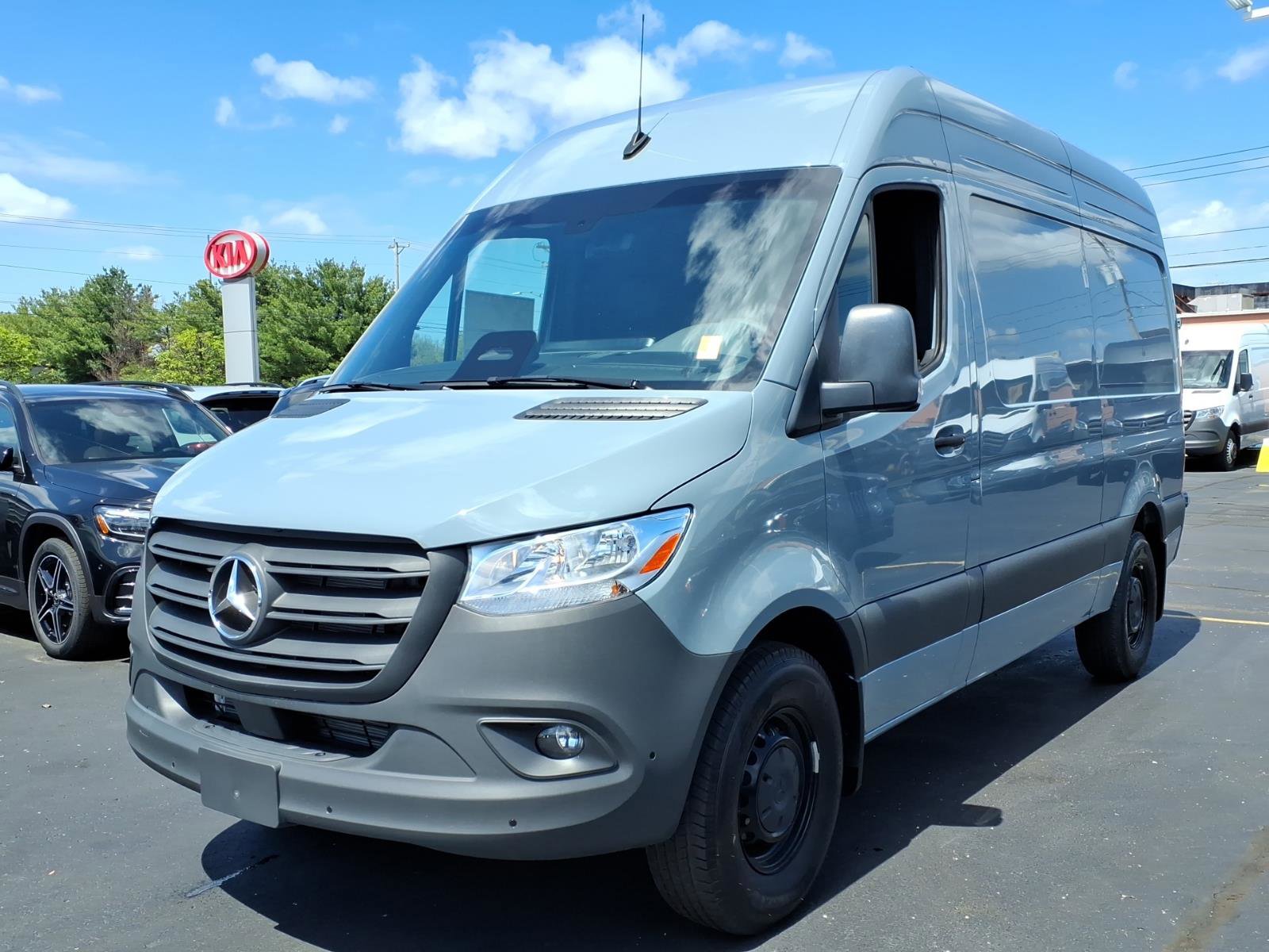 New 2025 Mercedes-Benz Sprinter 2500 image 3