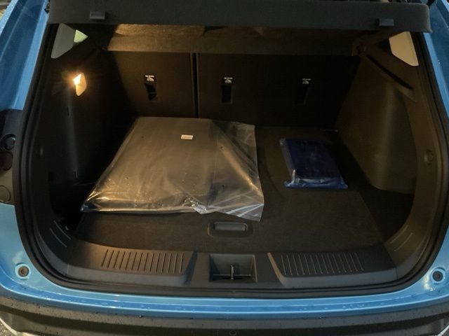 New 2026 Chevrolet Trax LT w/ Driver Confidence Package image 25