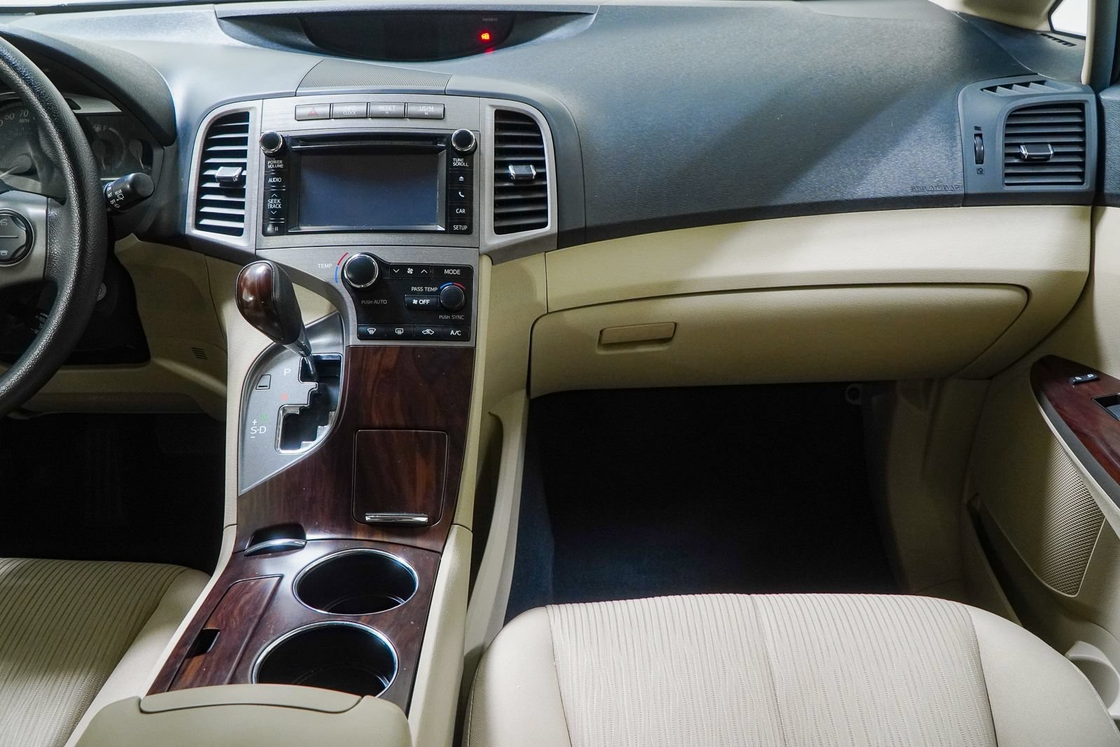 Used 2013 Toyota Venza LE FWD image 31