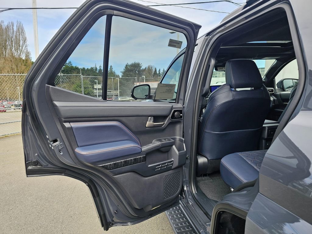 New 2026 Toyota 4Runner 4WD image 15